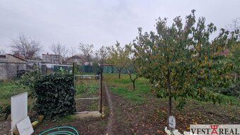 Ponúkame na predaj kompletne zrekonštruovaný rodinný dom v o