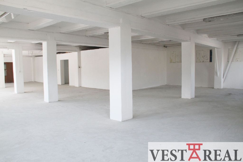 Na Prenájom Skladový Priestor 400 m2 ul. Skladová, Trnava
30