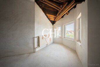 GH Real ponúka na predaj nadštandardný 6-izbový rodinný dom 