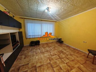 Ponúkame EXKLUZÍVNE na predaj pekný 6 izbový rodinný dom s g