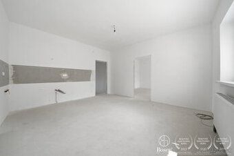 Dvojpodlažný rodinný dom v centre Záhorskej Bystrice
Ponúkam