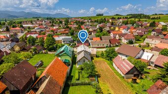 Priestor pre rodinu, podnikanie aj oddych – dvojgeneračný do