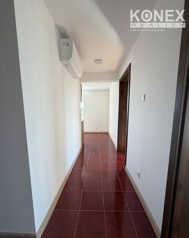 ID:4089
Ponúkame na predaj priestranný a kvalitne zrekonštru