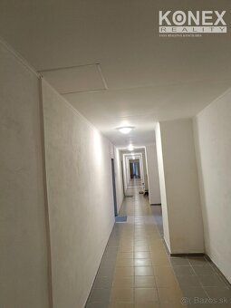 ID:4225
Ponúkame na predaj priestrannú výrobnú halu v obci P