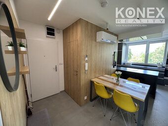 ID:4239
Ponúkame vám jedinečný a PLNE ZARIADENÝ 3-izbový byt