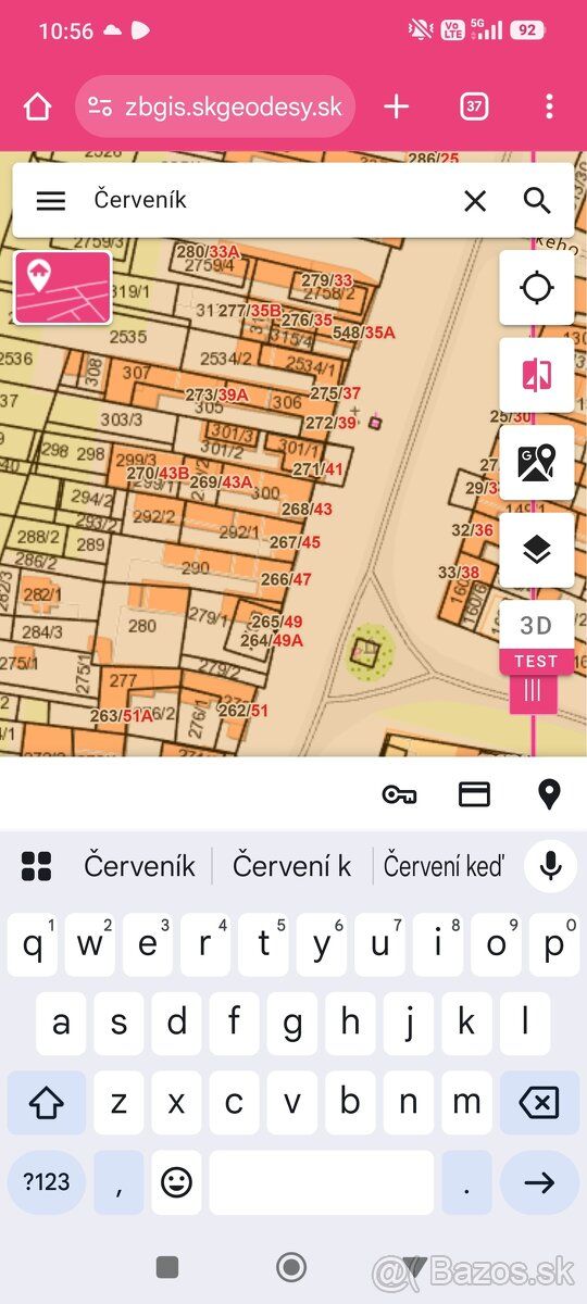 Šírka 10.5m.dlzka 60m.namestie.projekt a platna domu hotová.