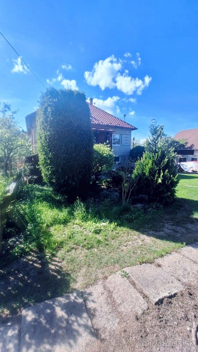 Exkluzívne v TeEq Reality ponúkame na predaj priestranný rod