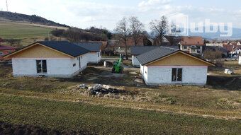 Typ: Rodinný dom Ulica: Socovce Obec: Socovce
Na predaj ponú