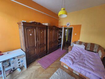 Na prenajom ,byt o rozlohe 96m - trojizbovy, 2xbalkon, jeden