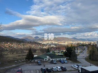 B10 Vám exkluzívne ponúka na predaj moderne zariadený 3 izbo