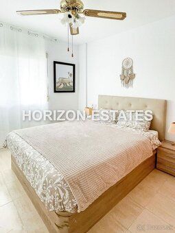 Nabízíme k prodeji velice pěkně zařízený třípokojový apartmá