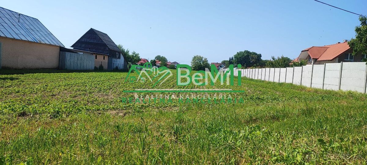 Typ: Pozemky - bývanie Ulica: Sobrance Obec: Lekárovce
Máte 