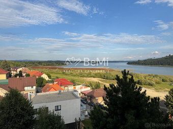 Typ: 3-izbový byt Ulica: Cyrila a Metoda Obec: Námestovo
Pon