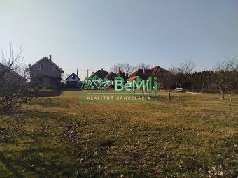 Typ: Pozemky - bývanie Obec: Hrušovany
Ponúkame na predaj zá