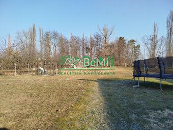 Typ: Pozemky - bývanie Obec: Hrušovany
Ponúkame na predaj zá