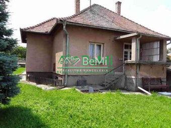 Typ: Rodinný dom Ulica: Novozámocká Obec: Veľký Kýr
1069-12-