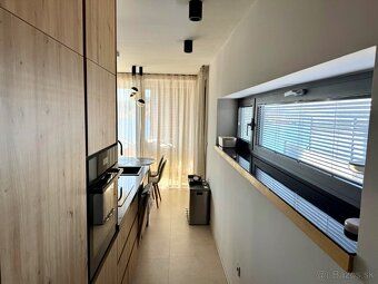 Ponúkame na dlhodobý prenájom moderný apartmán v atraktívnej