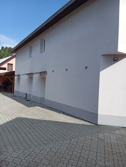 Cena 250€ osoba izba mesiac možnosť aj kratkodobo dohodou.