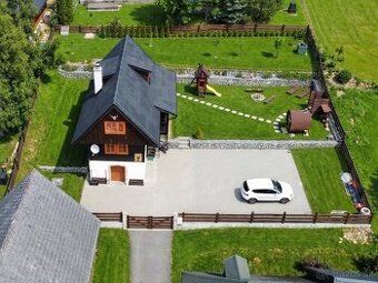 Hladám na dlhodobý prenájom malú chatu v rekreačnej oblasti 