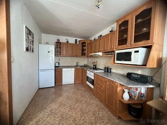 PREDAJ – 3-izbový byt (68 m2, udržiavaná rekonštrukcia)*svet