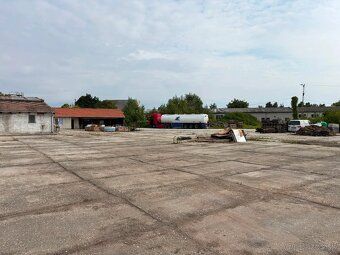 Typ: Komerčný objekt Miesto: Dunajská Streda
Ponúkame na pre