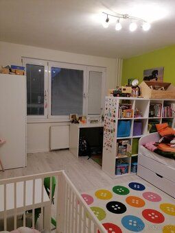 V exkluzívnom zastúpení ponúkame na predaj kompletne zrekonš