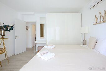 Predstavte si miesto, kde ráno vyjdete z apartmánu, za pár m