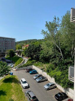 Z poverenia vlastníka ponúkame na prenájom 4 izb. byt v novo