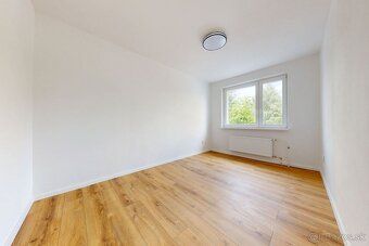 BOND Reality Vám ponúka na predaj slnečný a tichý 4-izbový b