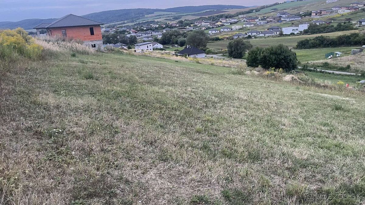 Typ: Pozemok pre rodinné domy Obec: Župčany
Realitná kancelá