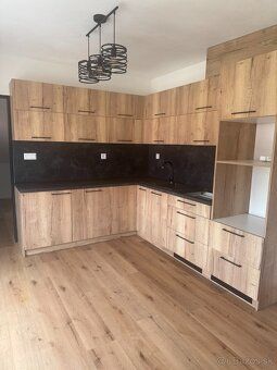 Ponúkam na prenájom 2-izbový byt o výmere 46,15 m2 bez ploch