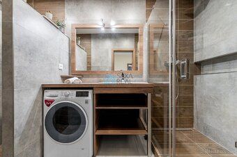 Exkluzívne ponúkame na PREDAJ luxusný 4 izb. byt o výmere 93