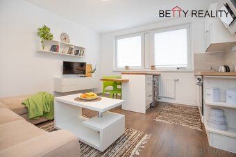 2i byt Bratislava – Petržalka – FEDINOVA - moderný, nápaditý