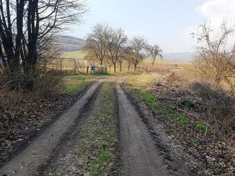 Typ: Pozemok na rekreáciu Obec: Trenčianske Bohuslavice
Čísl