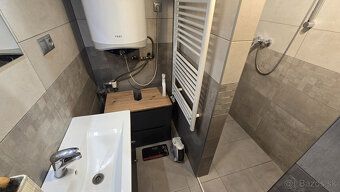 Typ: Rodinný dom Obec: Moravany nad Váhom
Niektoré chaty slú
