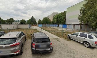 Typ: Garáže a parkovacie miesta Ulica: Vrbovská cesta Obec: 