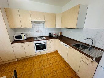 Popis • 4izbový byt pri lesoparku • úžitk. plocha 115 m2 • b