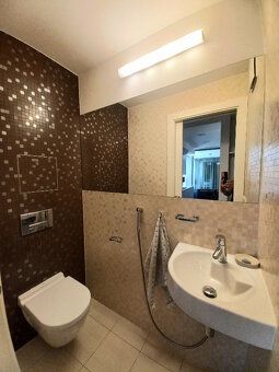 Na prenájom luxusný 3 izbový byt s terasou a dvomi parkovací