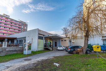 Typ: Komerčný objekt Ulica: Rybničná Obec: Bratislava-Vajnor