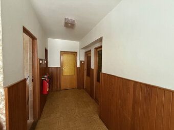 Typ: Rodinný dom Obec: Dubnica nad Váhom
Ponúkame na predaj 