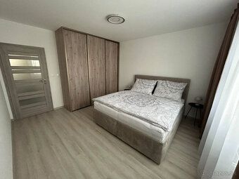 Typ: 3-izbový byt Ulica: Halalovka Obec: Trenčín
VAŠE REALIT