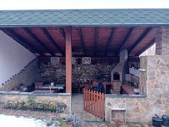 Typ: Rodinný dom Obec: Vršatské Podhradie
VAŠE REALITY - rea