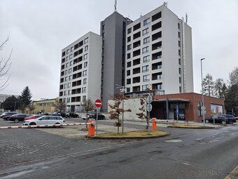 Ponúkam na predaj parkovacie miesto na pozemku vo výlučnom v
