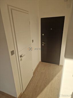Typ: Garsónka Ulica: Chlumeckého Obec: Bratislava-Ružinov
Po
