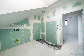 Typ: 3-izbový byt Ulica: Na hriadkach Obec: Bratislava-Devín