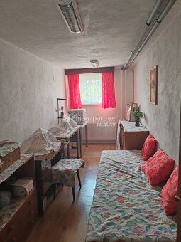Typ: Rodinný dom Obec: Brezová pod Bradlom
F061-12-PAMO
Ponk