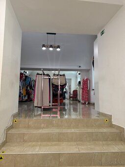 PRENÁJOM OBCHODNÝCH PRIESTOROV V CENTRE KOŠÍC – 225 m² 🌟
Pon