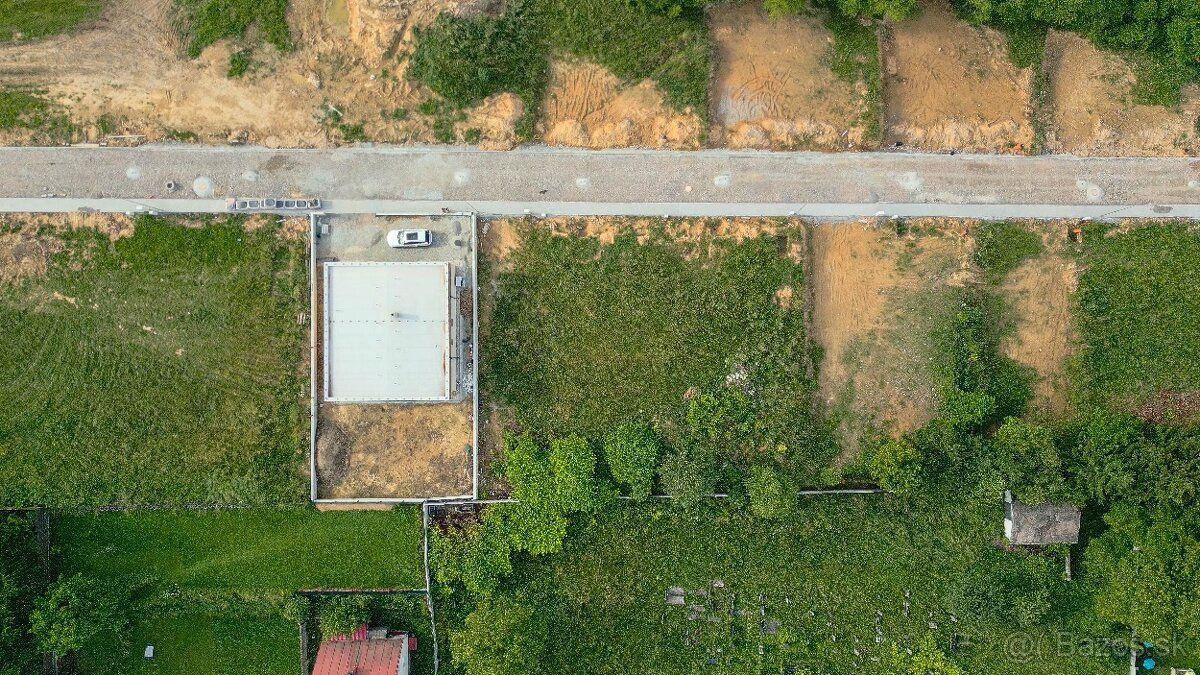 Ponúkame na predaj stavebný pozemok vo Vrútkach, v lokalite 