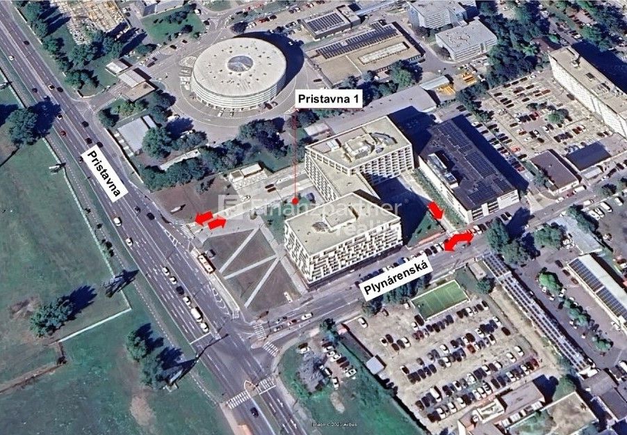 Typ: Obchodné priestory Ulica: Plynárenská Obec: Bratislava-