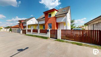 Na predaj moderný a prakticky riešený 4-izbový rodinný dom v